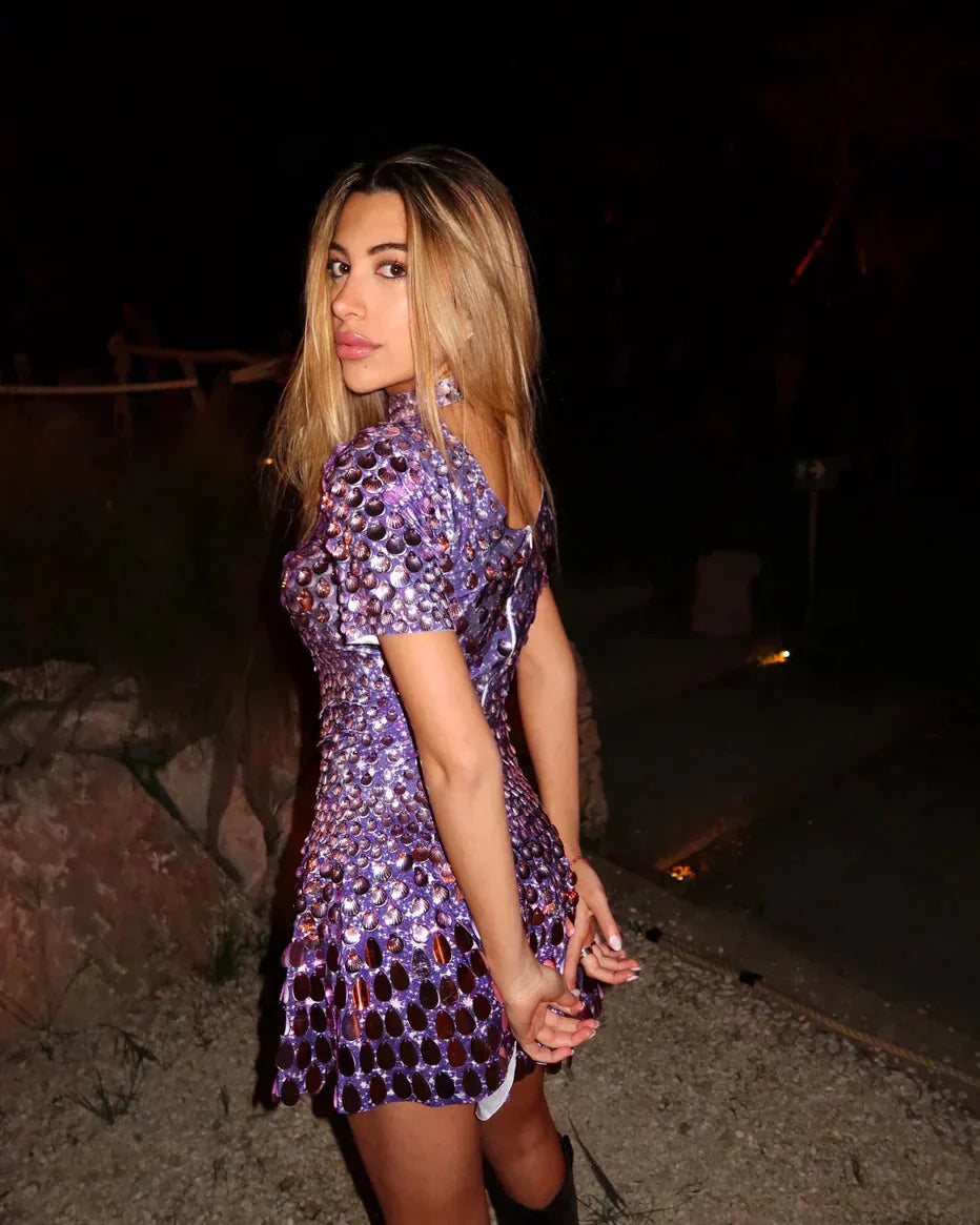 Violet | Robe Courte à Col Montant et Sequins Femme
